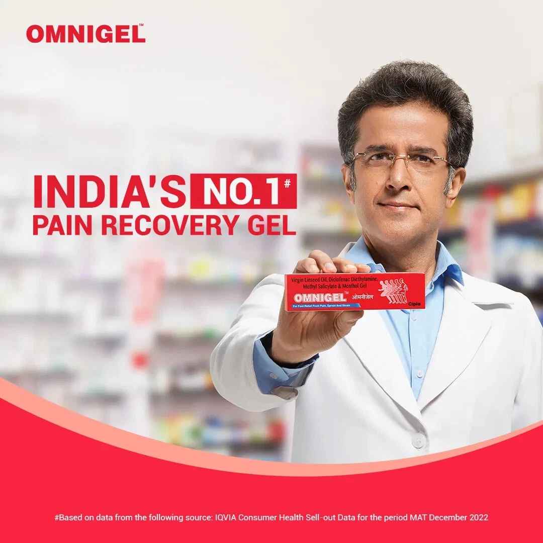 Healthcare professional recommending Omnigel as No.1 Pain Recovery gel